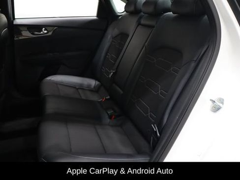 Used 2023 Kia Forte GT-Line w/ GT-Line Technology Package FWD image 11