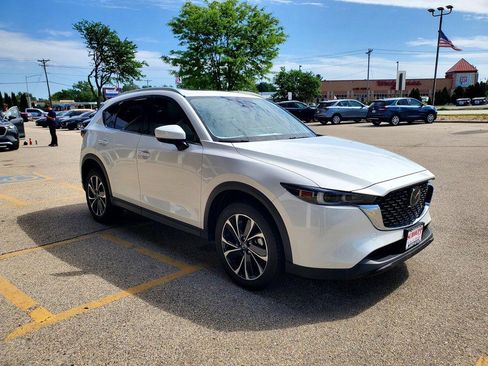 Used 2023 MAZDA CX-5 AWD 2.5 S w/ Premium Plus Pkg image 3