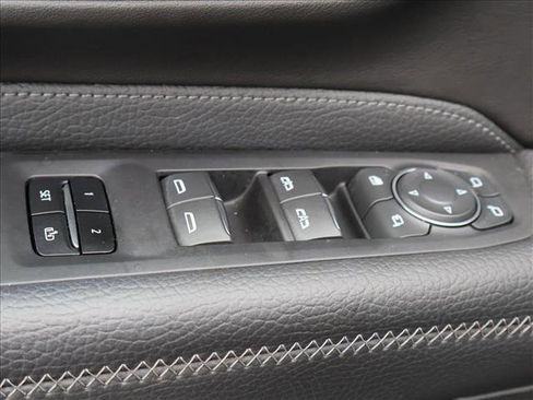 Used 2023 GMC Yukon Denali w/ Max Trailering Package AWD/4WD image 12
