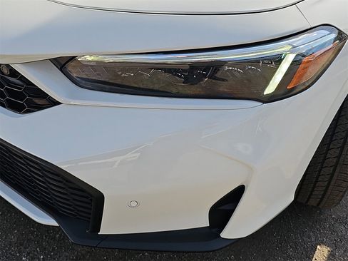 New 2025 Honda Civic Sport Touring image 34