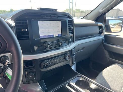 Used 2022 Ford F150 XLT AWD/4WD image 19