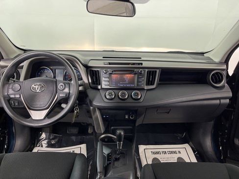 Used 2017 Toyota RAV4 LE FWD image 34