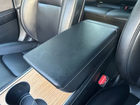 Used 2022 Tesla Model 3 Performance image 45