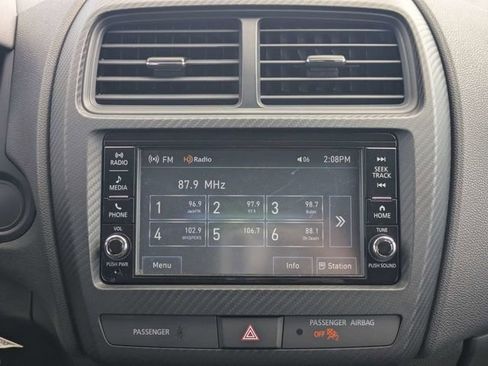 Used 2024 Mitsubishi Outlander Sport ES image 16