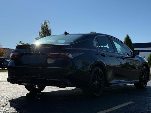 Used 2024 Toyota Camry XSE FWD image 7