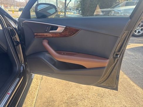 Used 2019 Audi A4 2.0T Premium Plus w/ Premium Plus Package image 15