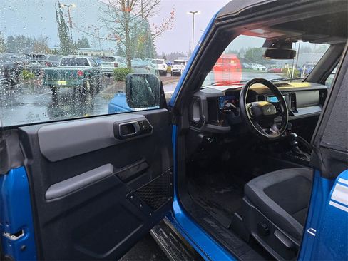 Used 2021 Ford Bronco Big Bend image 7