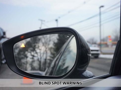 Used 2024 MAZDA MAZDA3 s image 5