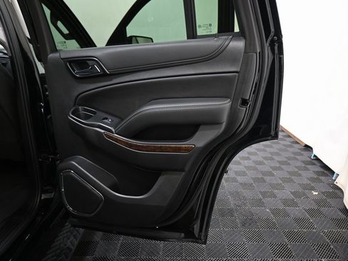 Used 2020 Chevrolet Tahoe LS image 24