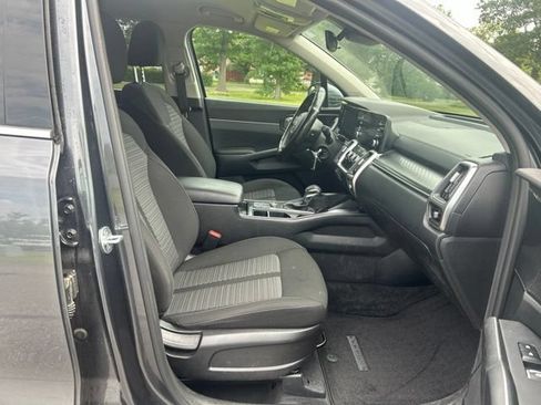 Certified 2021 Kia Sorento LX FWD image 24