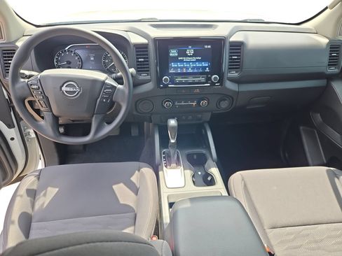 Used 2023 Nissan Frontier S w/ Technology Package RWD image 9