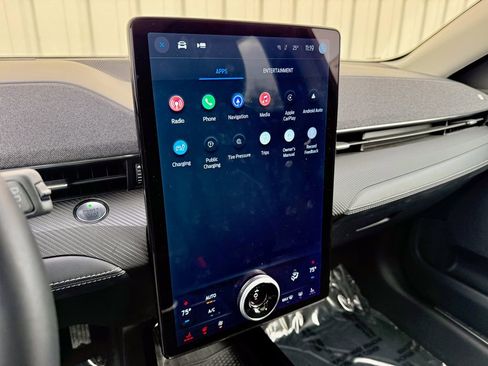 Used 2023 Ford Mustang Mach-E Premium image 30