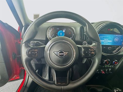 Certified 2024 MINI Cooper Countryman S w/ Storage Package image 11