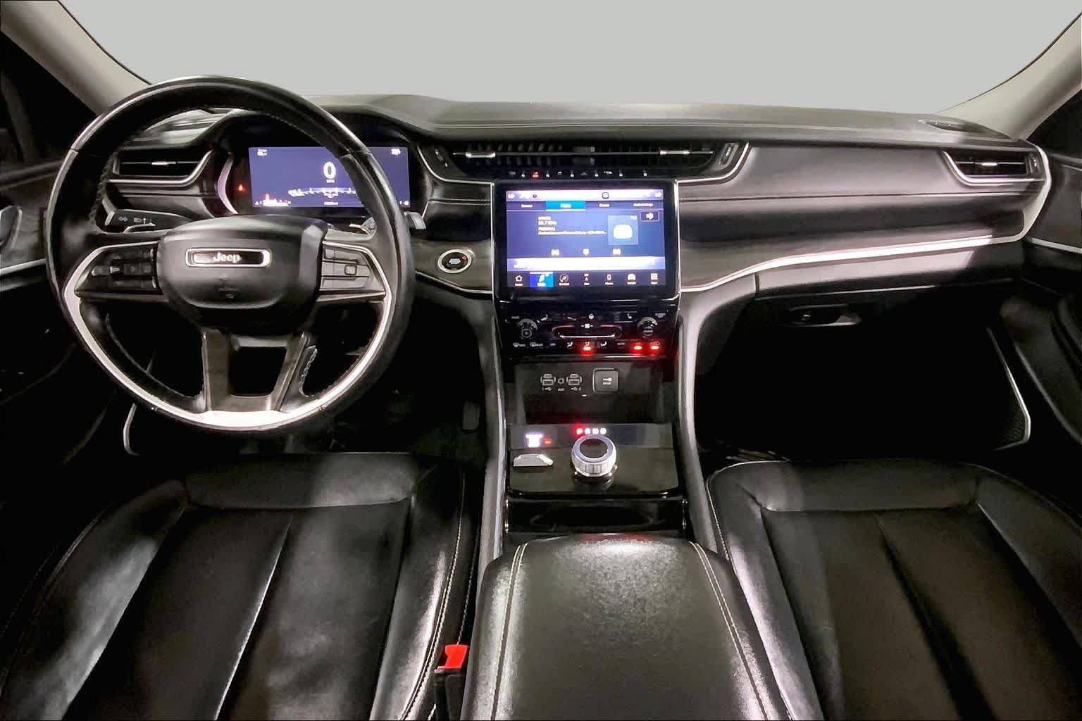 Used 2021 Jeep Grand Cherokee L Limited w/ Trailer Tow Group (B) AWD/4WD image 16