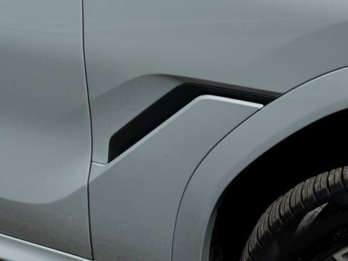 Used 2026 BMW X6 M60i image 50