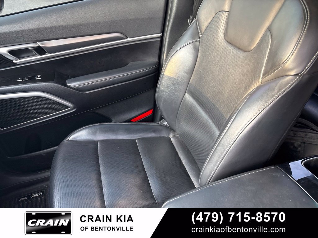 Used 2021 Kia Telluride LX FWD image 16