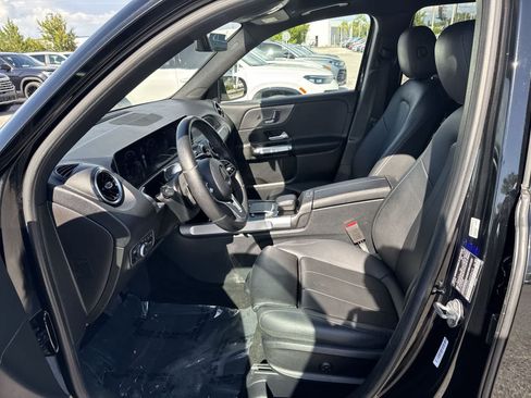 Used 2021 Mercedes-Benz GLB 250 image 15