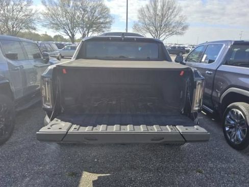 Used 2025 GMC Hummer EV 3X AWD/4WD image 10