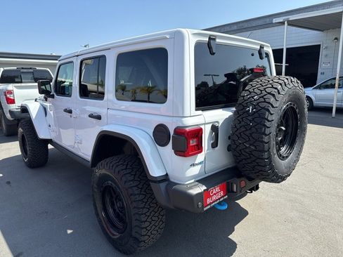 New 2025 Jeep Wrangler Unlimited Rubicon 4xe image 11