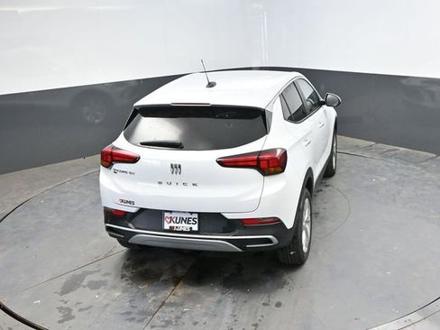 Used 2025 Buick Encore GX Preferred AWD/4WD image 42