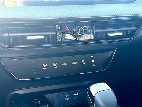 New 2026 Nissan Kicks SR image 23