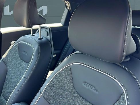 Used 2025 Kia K4 GT-Line w/ GT-Line Sunroof Package image 19