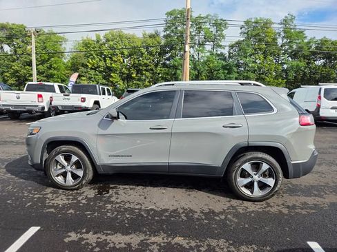 Used 2020 Jeep Cherokee Limited AWD/4WD image 12