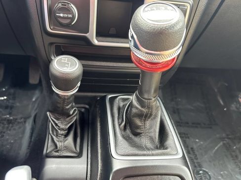 Used 2018 Jeep Wrangler Unlimited Sport AWD/4WD image 20