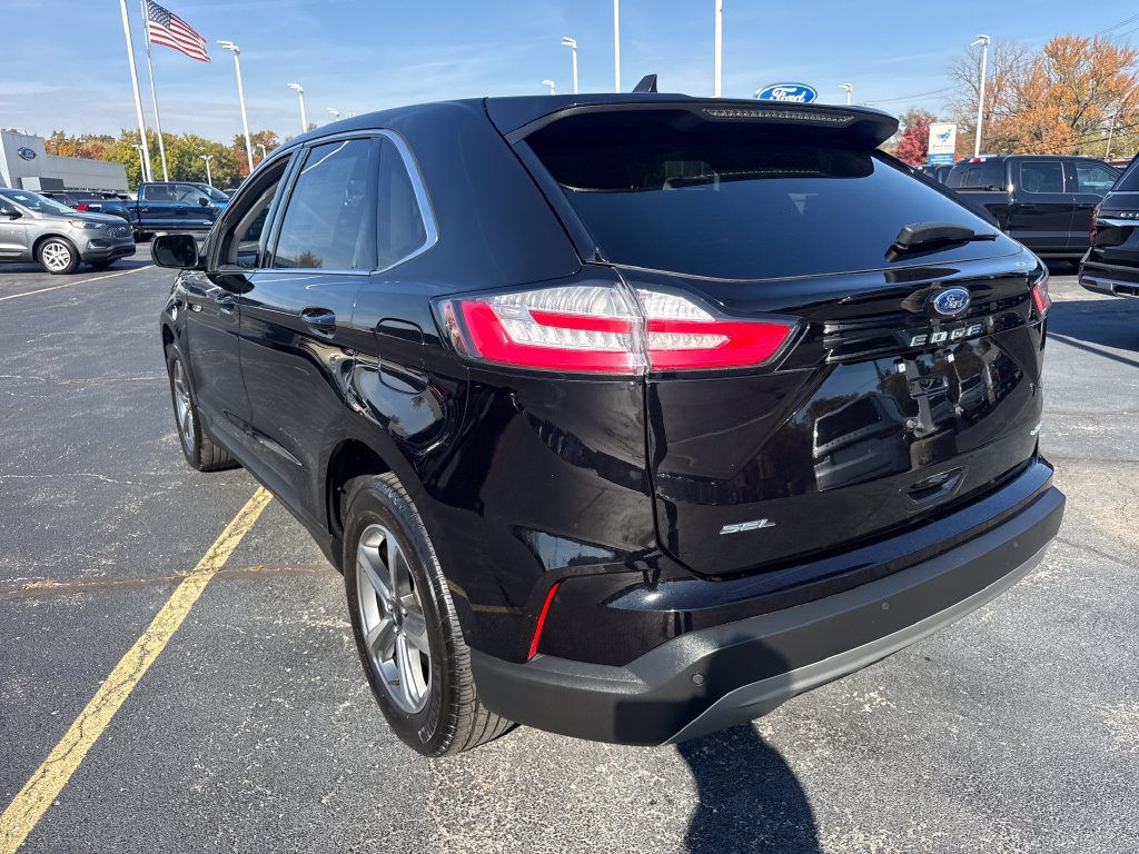 Used 2024 Ford Edge SEL w/ Convenience Package AWD/4WD image 9