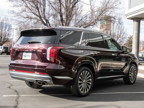 Used 2024 Hyundai Palisade Calligraphy image 7
