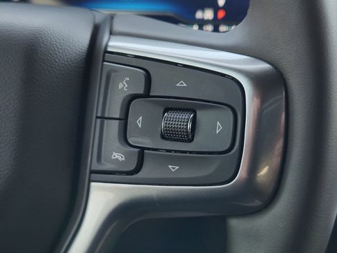 Used 2024 Chevrolet Tahoe Z71 w/ Luxury Package image 34