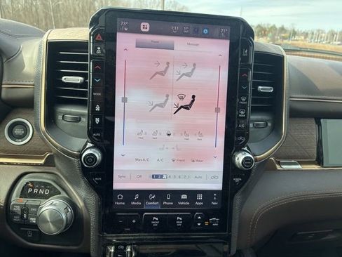 Used 2025 RAM 1500 Limited image 19