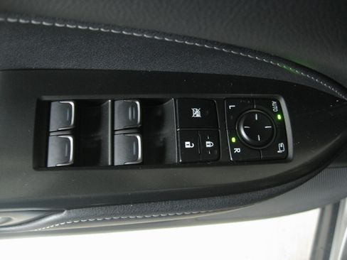 Used 2023 Lexus NX 350 AWD image 12