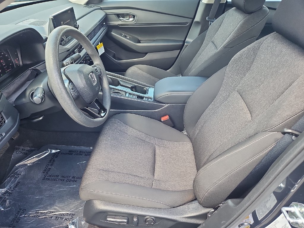 Certified 2024 Honda Accord EX image 28