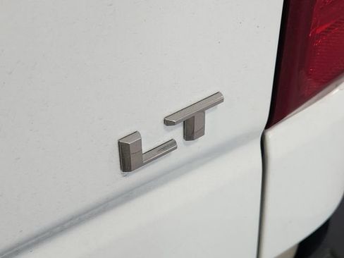 Used 2024 Chevrolet Silverado 1500 LT RWD image 10