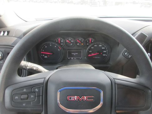 New 2026 GMC Sierra 3500 Pro AWD/4WD image 16