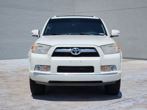 Used 2012 Toyota 4Runner SR5 w/ Convenience Pkg AWD/4WD image 2