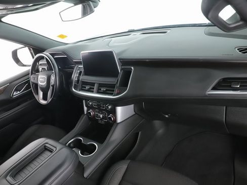 Used 2022 GMC Yukon SLE image 28