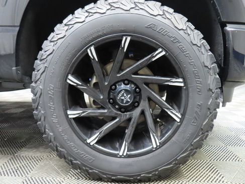 Used 2021 Ford F150 Lariat image 7