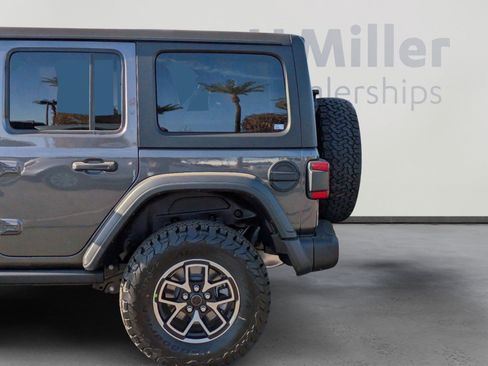 New 2025 Jeep Wrangler Unlimited Rubicon w/ Steel Bumper Group image 4