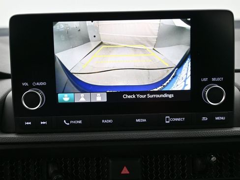 Used 2023 Honda CR-V LX image 14