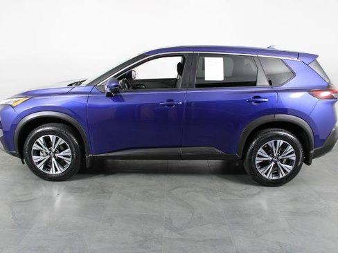 Certified 2022 Nissan Rogue SV FWD image 11