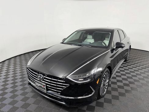 Used 2022 Hyundai Sonata Limited FWD image 3