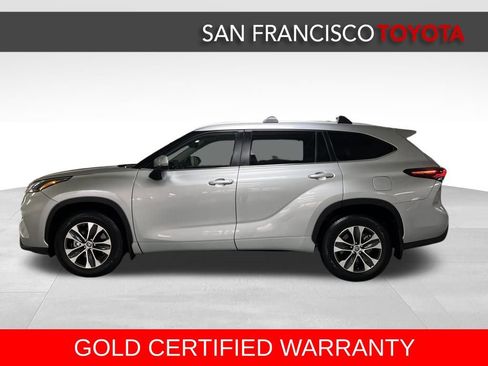 Certified 2025 Toyota Highlander XLE image 2