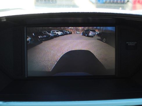 Used 2010 Honda Pilot Touring image 41