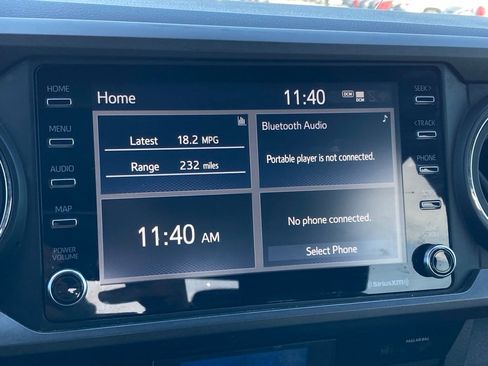 Used 2021 Toyota Tacoma TRD Sport w/ Technology Package image 21