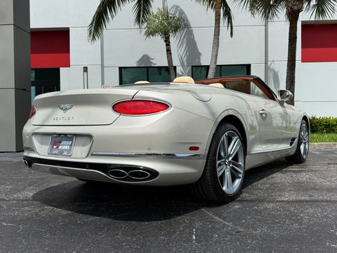 Used 2023 Bentley Continental GT Mulliner AWD/4WD image 25