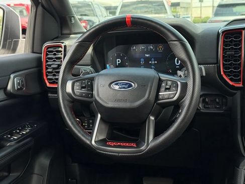 Used 2025 Ford Ranger Raptor AWD/4WD image 8