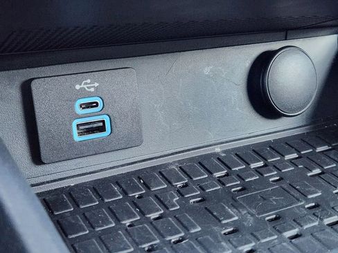 Used 2024 Ford Mustang GT Premium image 28