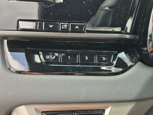 Used 2023 Lexus RX 350 w/ Accessory Package (2T) AWD/4WD image 20